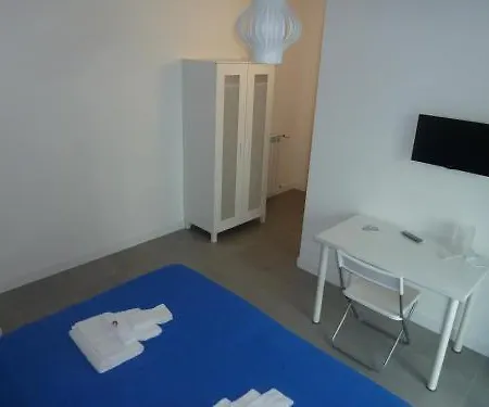 فندق مبيت وإفطار Prima Luce روما